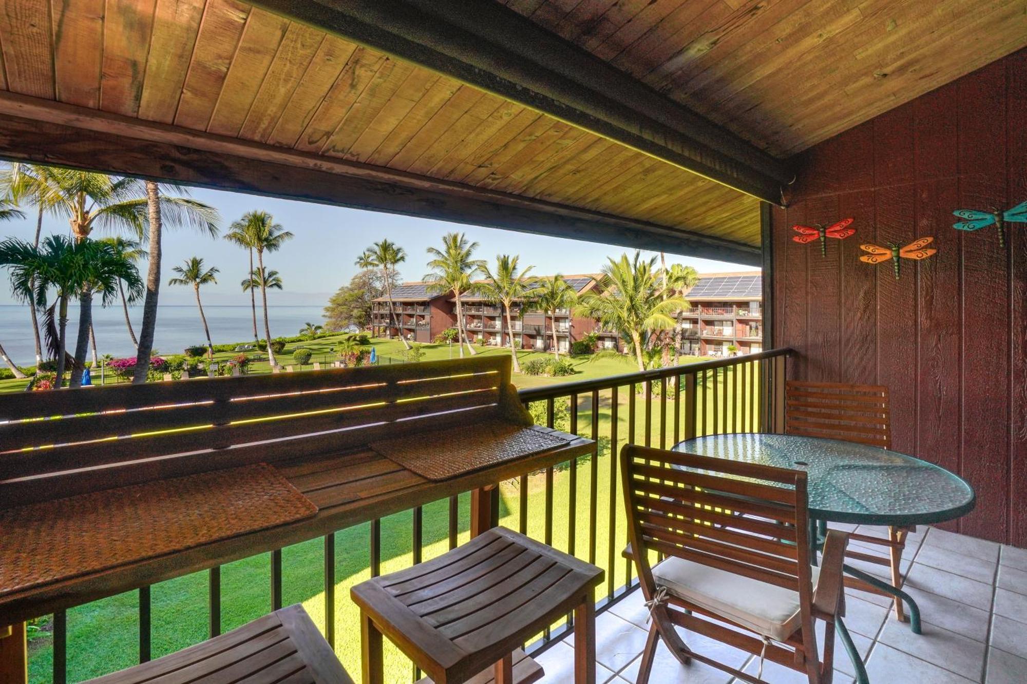 Molokai Island Loft Lanai, Pool And Walk To Beach! Kaunakakai Exterior photo